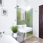 Easylife - - Piazza Grandi 6 - Porta Vittoria