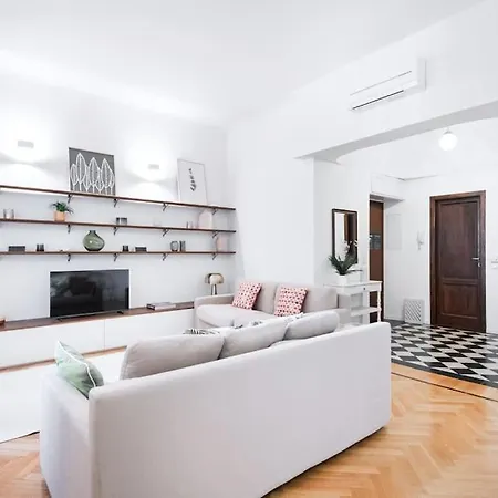 Apartament Easylife - - Piazza Grandi 6 - Porta Vittoria