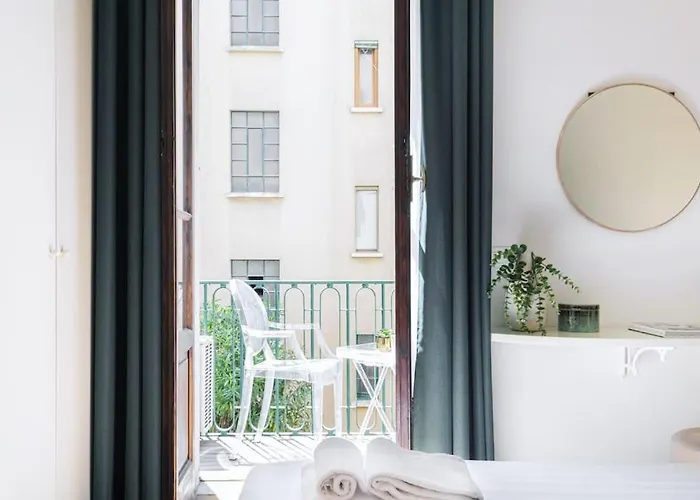 Easylife - - Piazza Grandi 6 - Porta Romana Daire *