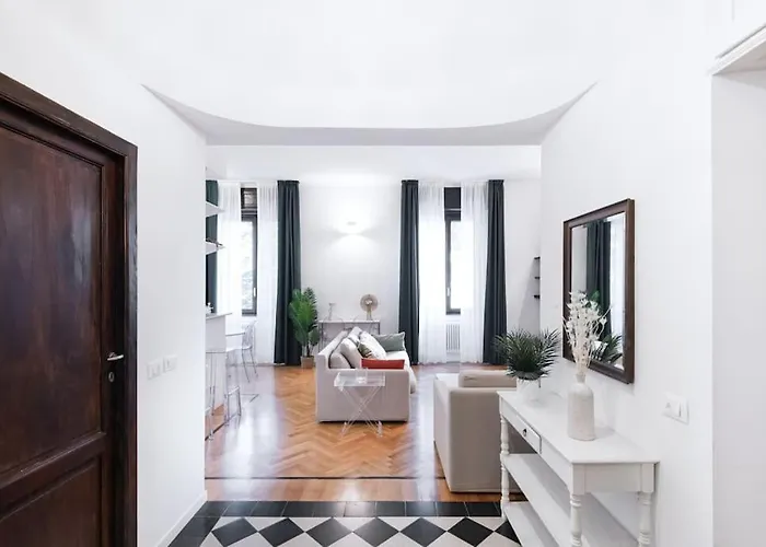 Easylife - - Piazza Grandi 6 - Porta Romana Daire